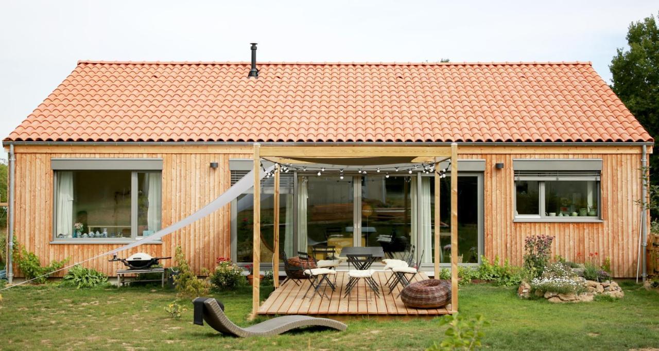 Rejaillir Bed & Breakfast Saint-Ours  Bagian luar foto