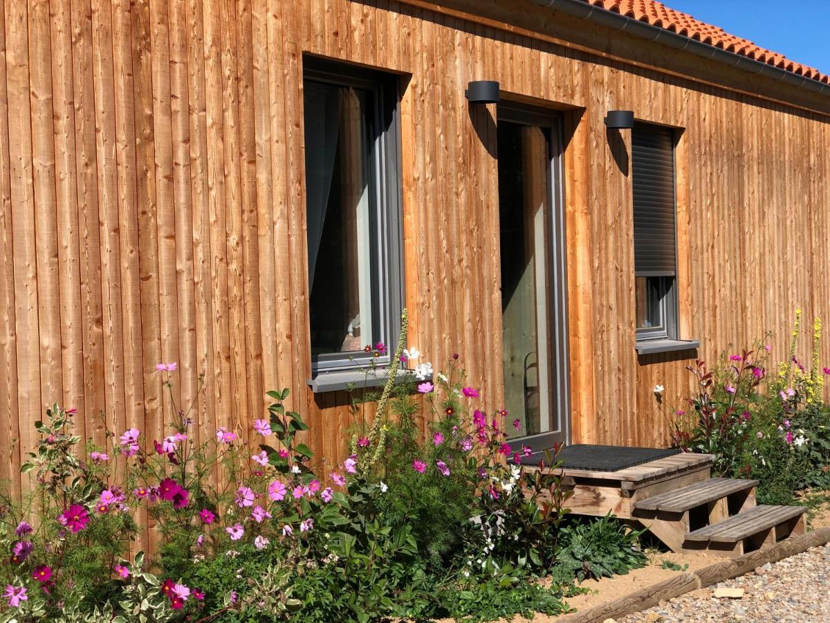 Rejaillir Bed & Breakfast Saint-Ours  Bagian luar foto